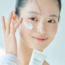 SKIN1004 MADAGASCAR CENTELLA HYALU-CICA WATER-FIT SUN SERUM 50ML - Image 4